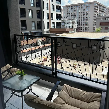 Bulevar 아파트